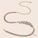 Ceinture élégante ornée de strass