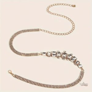 Ceinture élégante ornée de strass