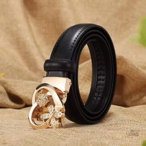 Ceinture femme avec système automatique pratique
