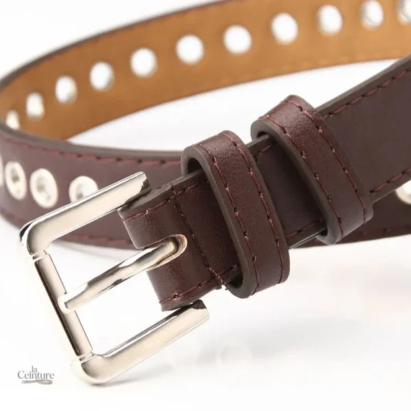 Élégante ceinture cloutée en cuir pour femme