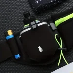 Accessoire pratique pour le trail avec porte gourde