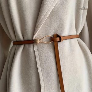 Ceinture élégante pour combinaison féminine