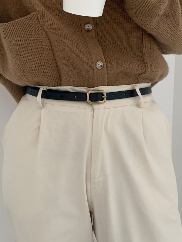 Accessoire cuir pour femme, ceinture dorée