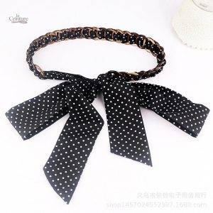 Foulard ceinture élégante avec anneaux en bois