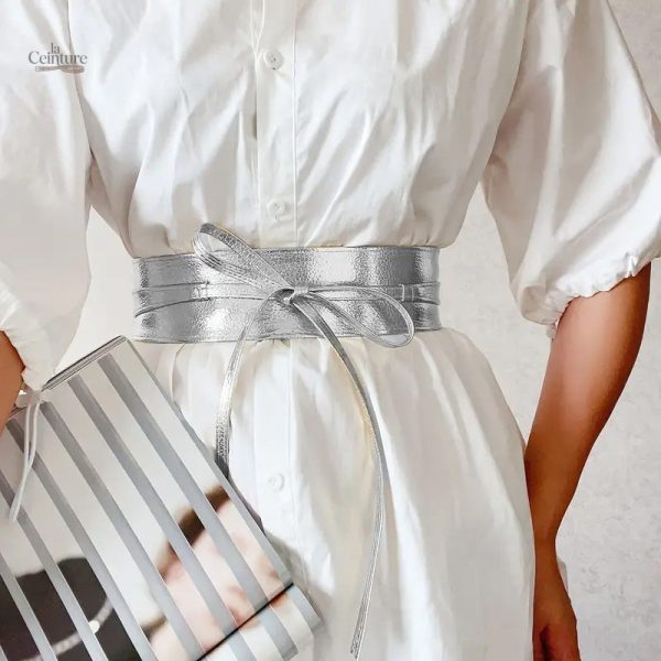 Helsinki : ceinture large à porter avec élégance